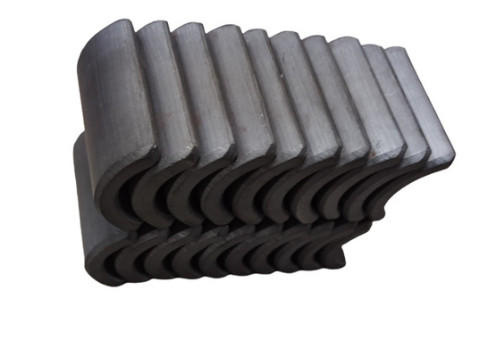 comprare Magnete industriale su ordinazione della ferrite di forma dell'arco per il motore del ventilatore da soffitto BLDC online manufacture