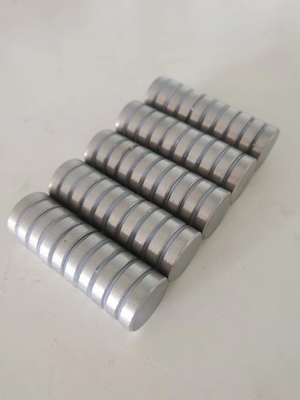 comprare Piccolo gradi 25mm x 2mm del disco N52 di colore dei magneti circolari d'argento del neodimio online manufacture