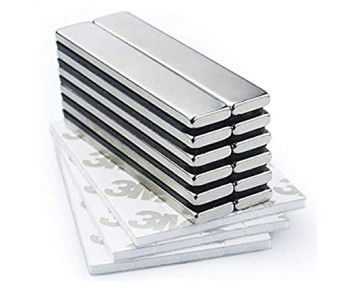comprare Magneti a barra a forma di su ordinazione del neodimio N45 60X10X3mm con 3M Adhesive Super Strong per la riparazione di vetro online manufacture